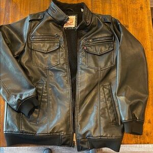 Levi’s Men’s Black Faux Leather Jacket size XLT